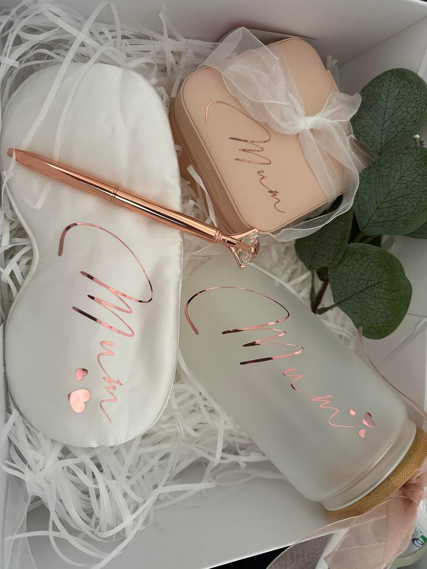 ‘Isn’t she lovely’ Mother’s Day Gift Box 💗
